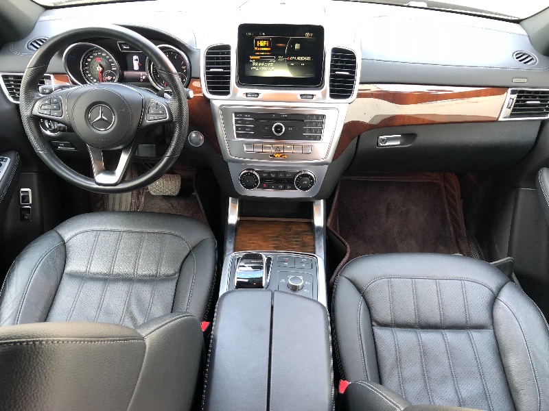 深圳17年奔驰GLS3