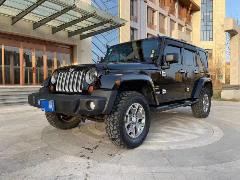 張家口12年Jeep牧馬人3