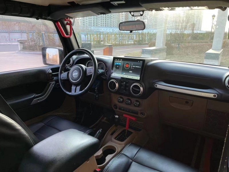 張家口12年Jeep牧馬人4