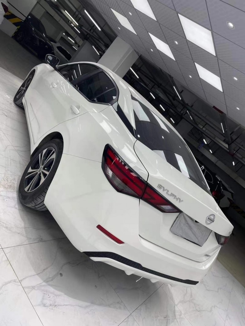 成都19年日产轩逸1