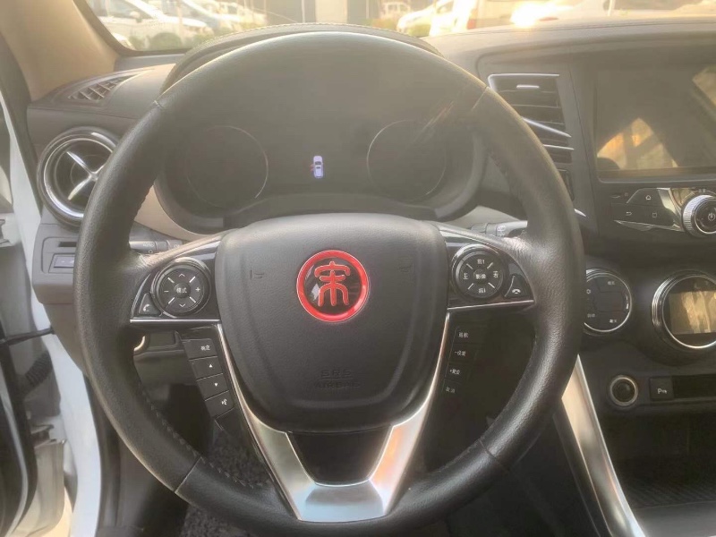 淄博17年比亚迪宋7