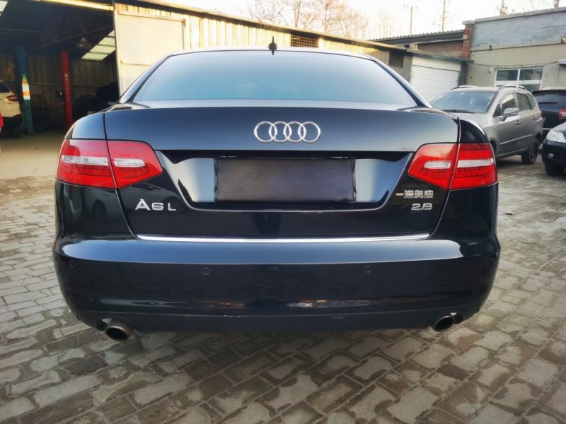 邢台12年奥迪A6L8