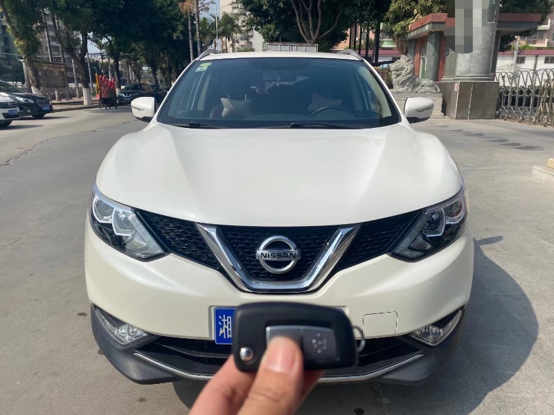 广州18年日产逍客1