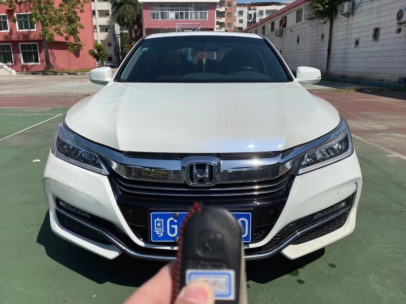 广州17年本田雅阁1