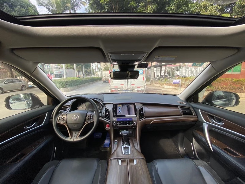 广州20年本田冠道3