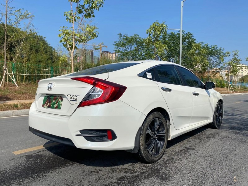 东莞16年本田思域5