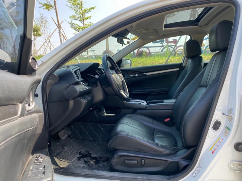 东莞16年本田思域8