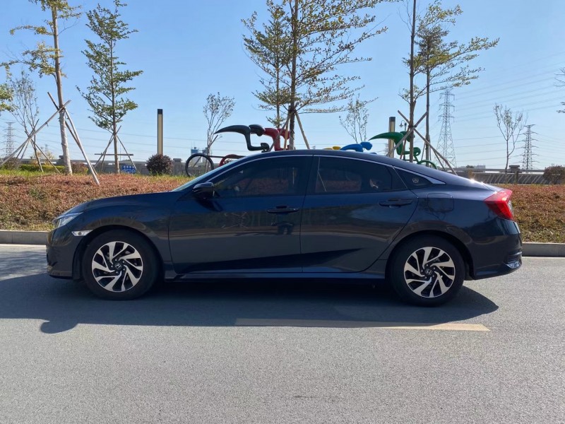 东莞18年本田思域4