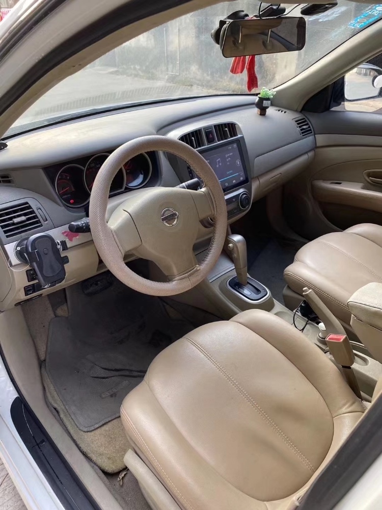 江门17年日产轩逸3