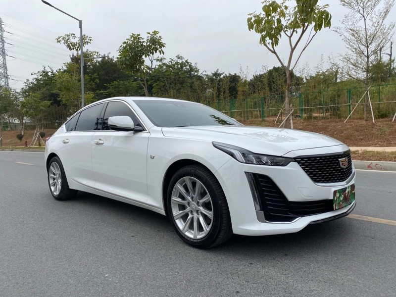 东莞20年凯迪拉克CT52