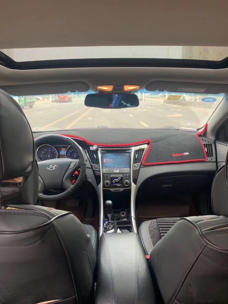 青岛13年现代索纳塔八6