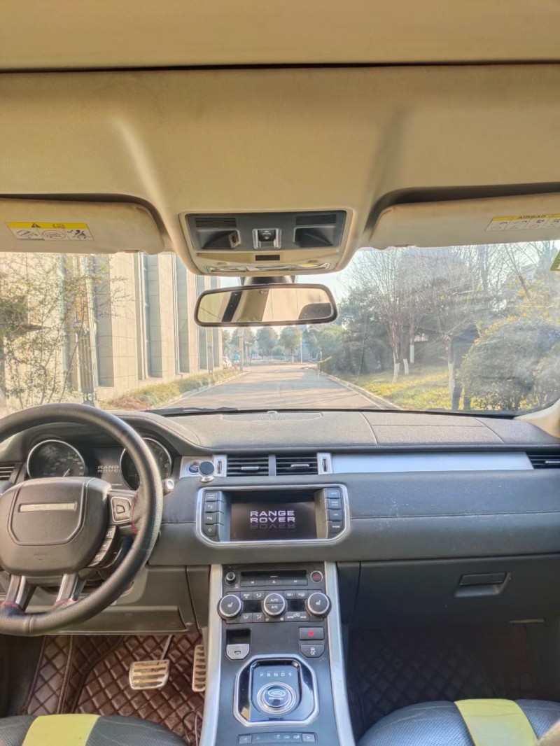 徐州12年路虎极光1