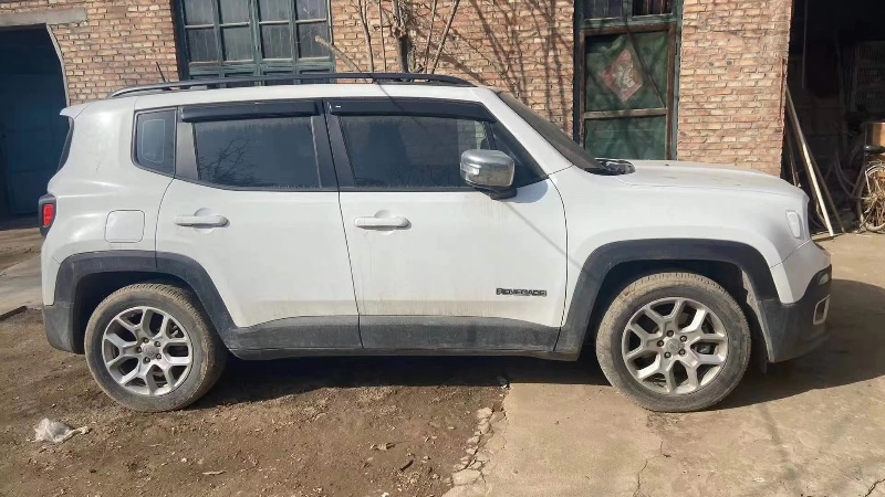 煙臺17年Jeep自由俠6