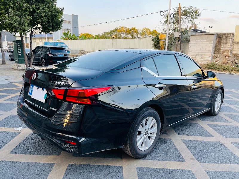 东莞20年日产天籁6