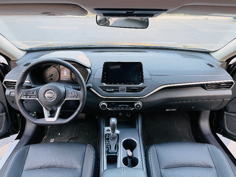 东莞20年日产天籁1