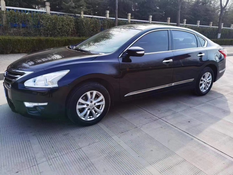 合肥16年日產天籟3