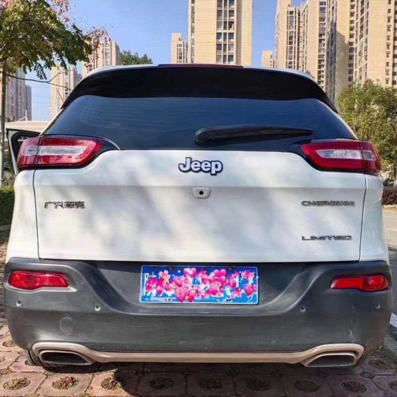 徐州17年Jeep自由光1