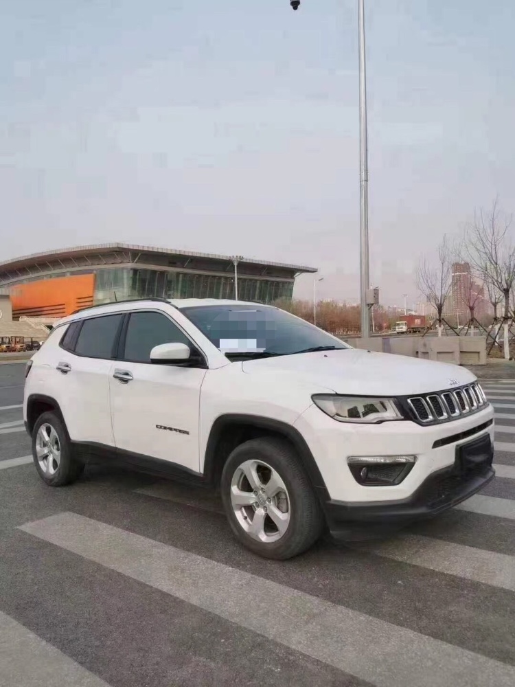 沈陽17年Jeep指南者2