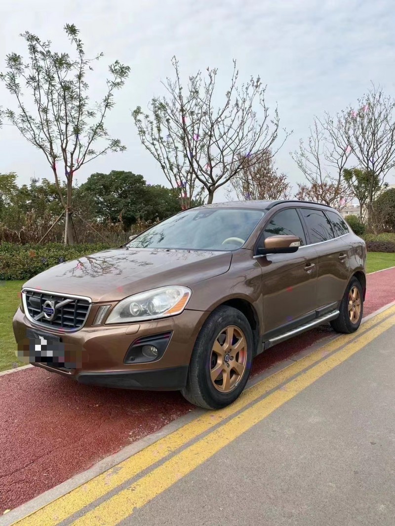 枣庄10年沃尔沃XC603