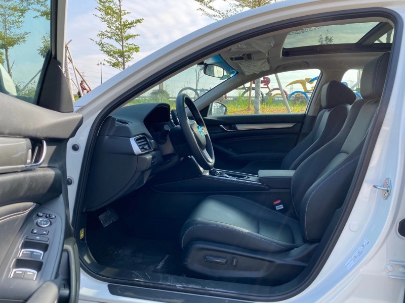 东莞20年本田英诗派8