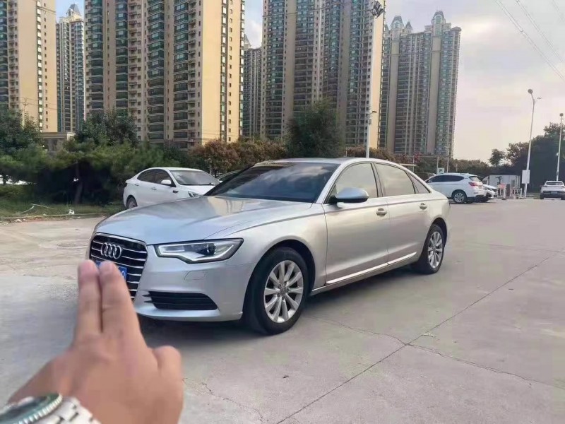 青岛13年奥迪A6L7