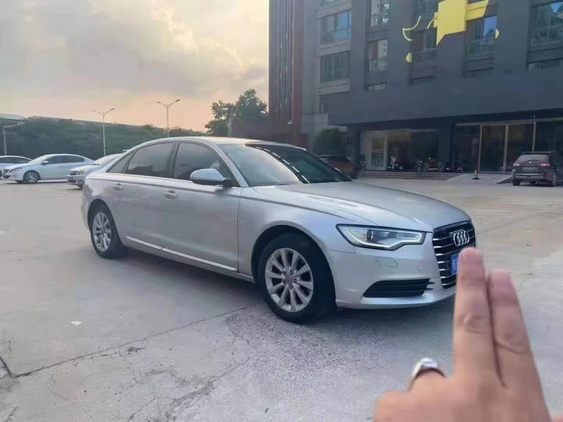 青岛13年奥迪A6L6