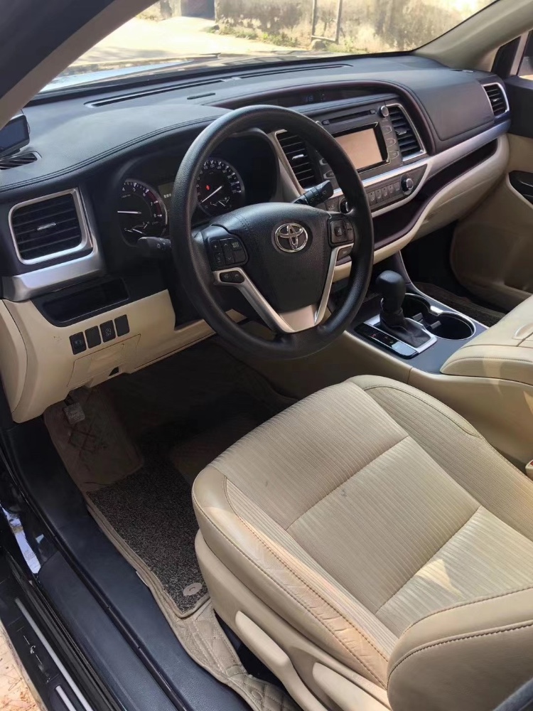 江门17年丰田汉兰达4