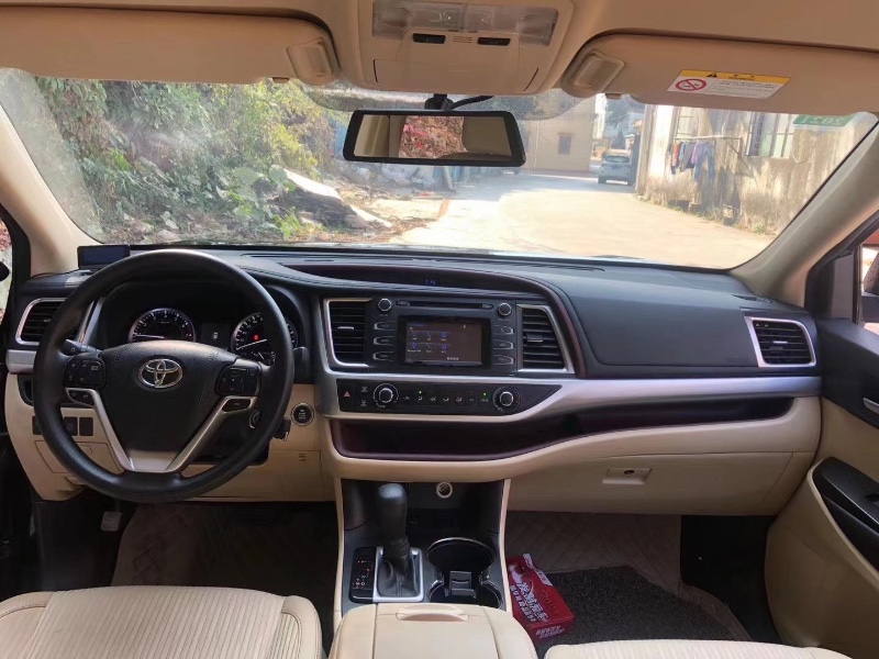 江门17年丰田汉兰达6