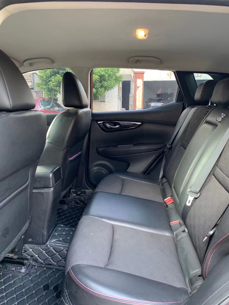 中山17年日产逍客4