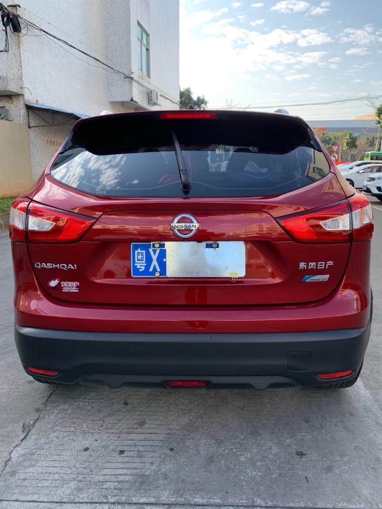 中山17年日产逍客5