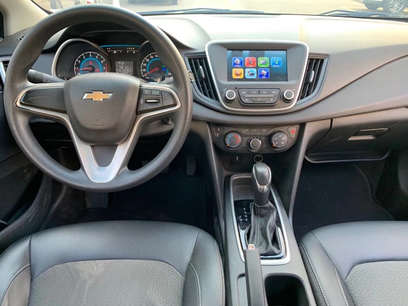 中山18年雪佛兰科沃兹6