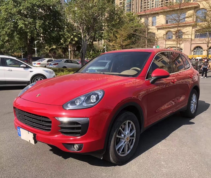 广州18年保时捷卡宴3