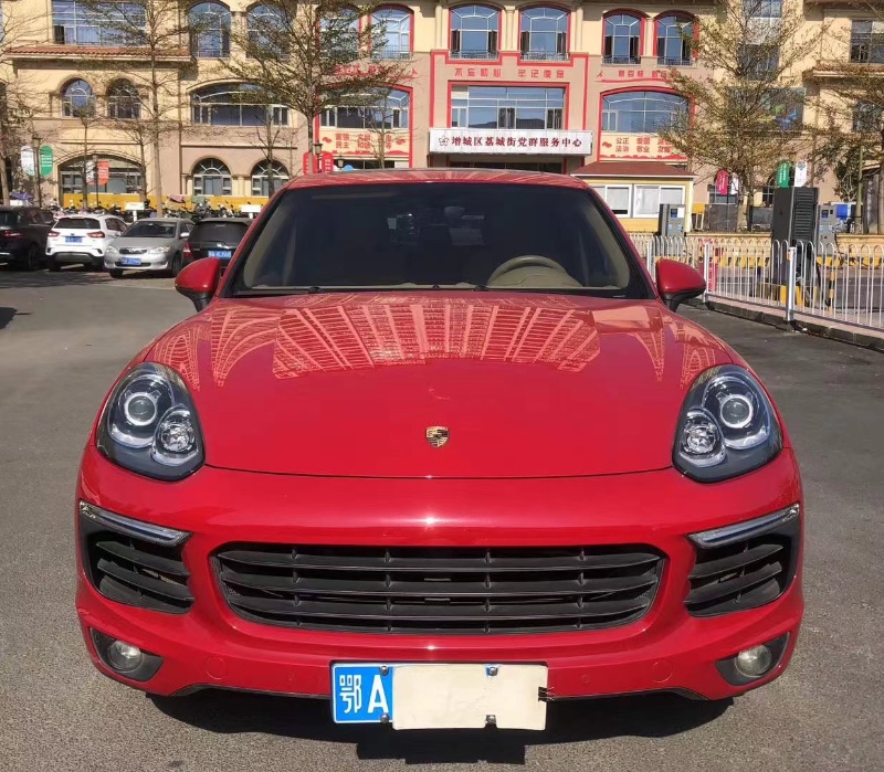 广州18年保时捷卡宴1