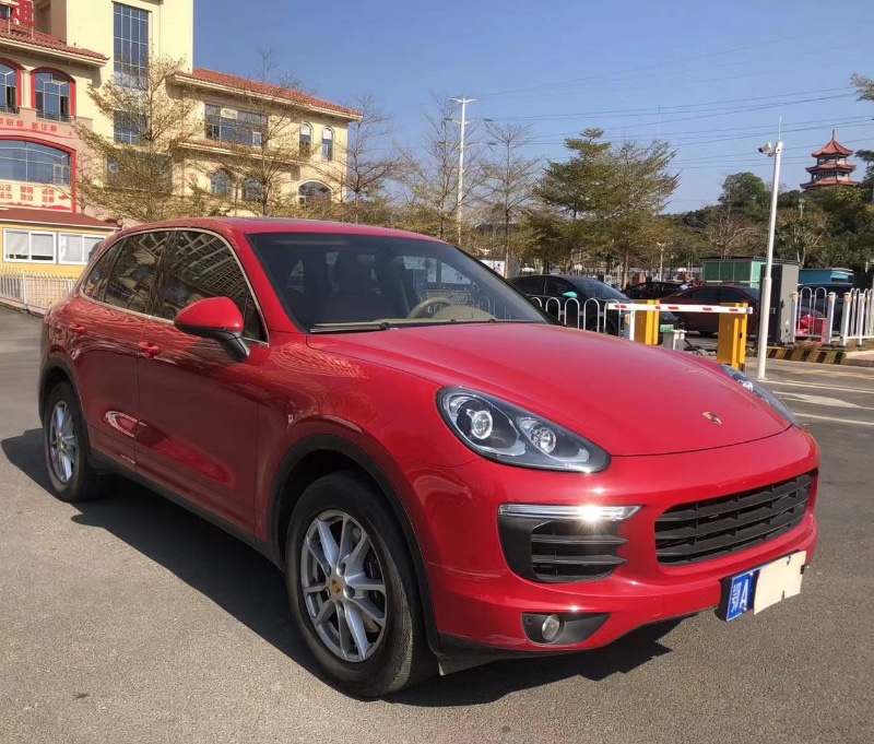 广州18年保时捷卡宴6