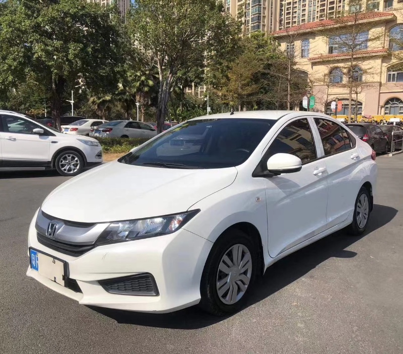 广州15年本田锋范5