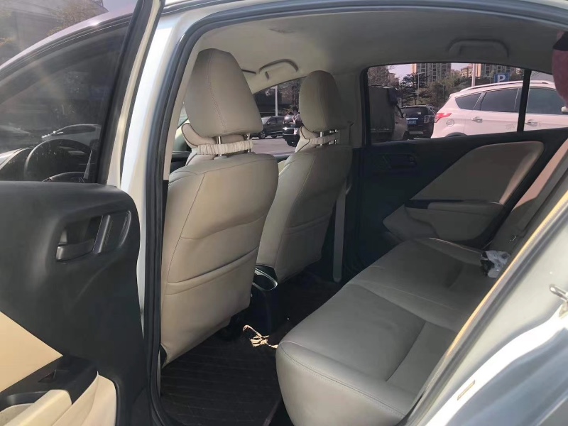 广州15年本田锋范3