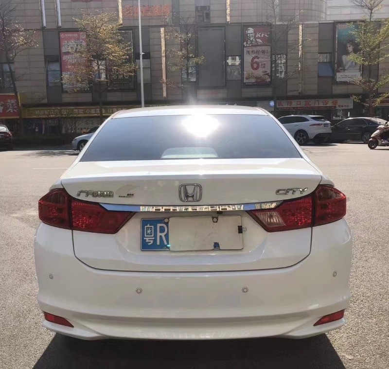 广州15年本田锋范1