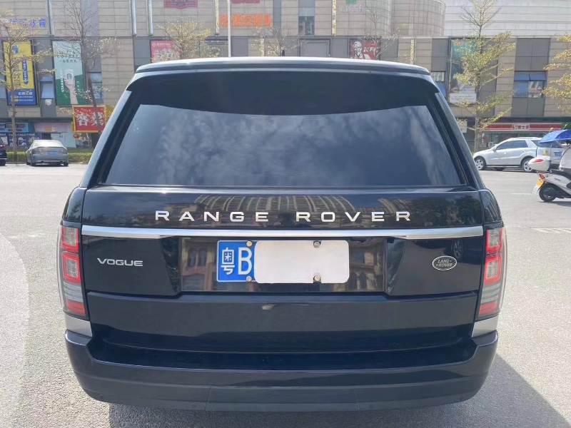 广州17年路虎揽胜行政6