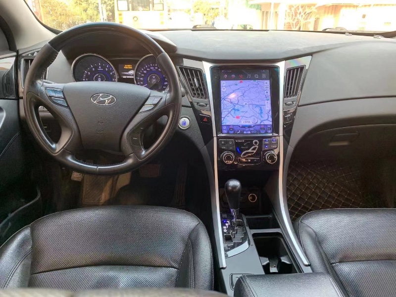 东莞15年现代索纳塔八5