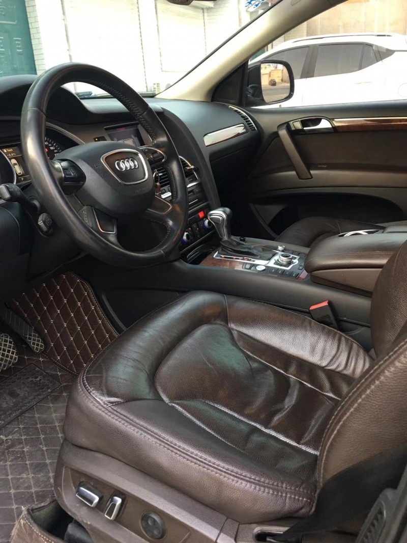 保定13年奥迪Q74