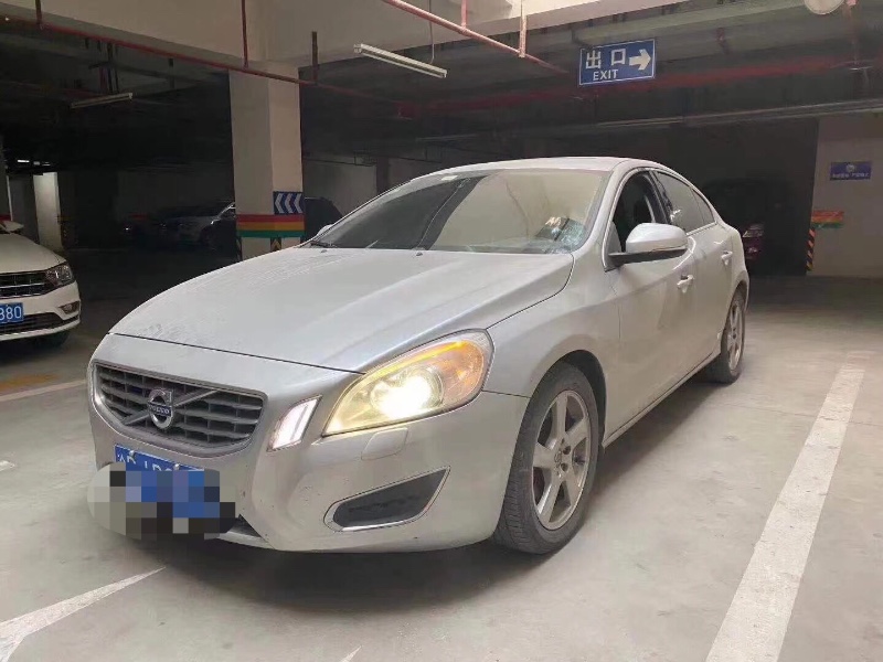 重慶12年沃爾沃S60L2