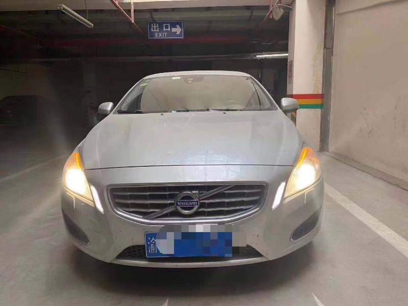 重慶12年沃爾沃S60L1