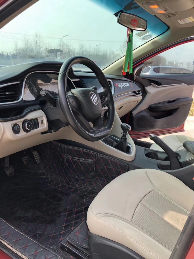 枣庄17年别克英朗GT2