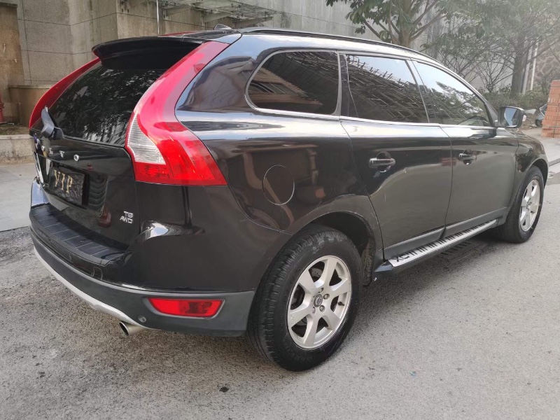 杭州10年沃爾沃XC609