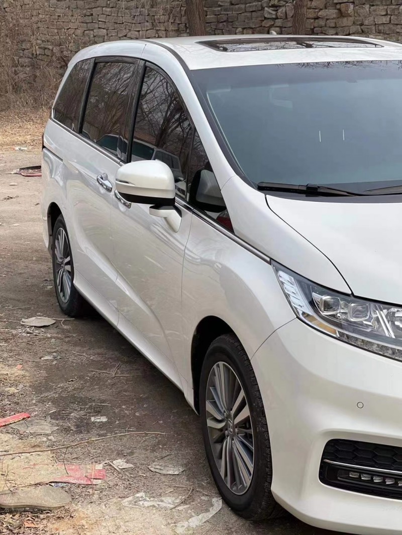 济宁19年本田奥德赛2