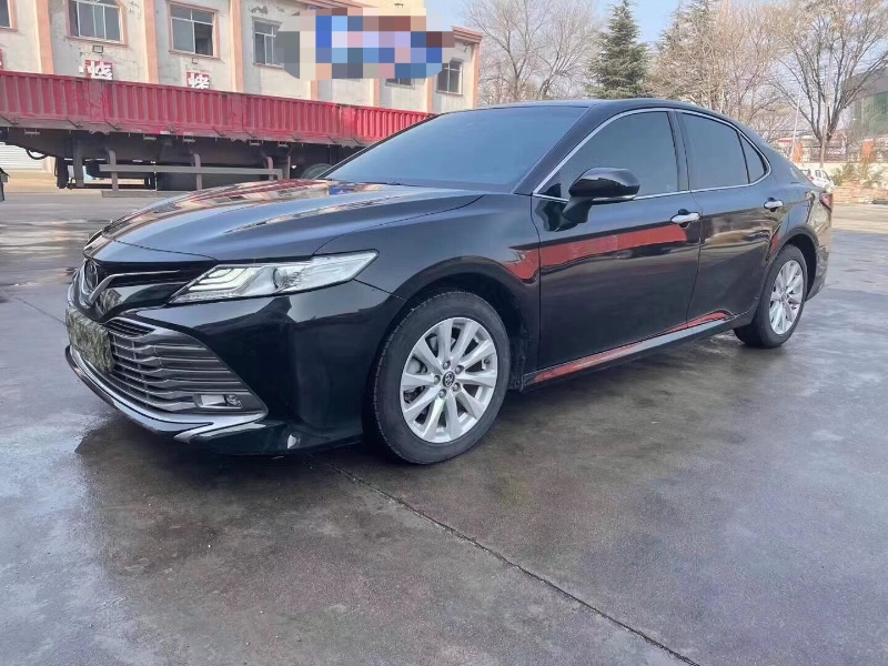 枣庄19年丰田凯美瑞2