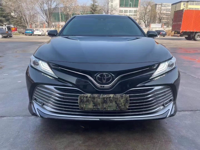 枣庄19年丰田凯美瑞1