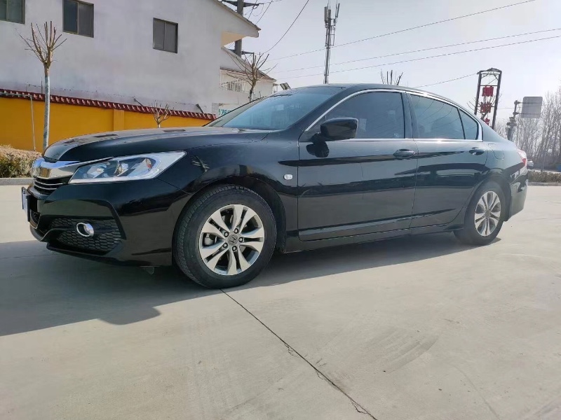 淄博17年本田雅阁3