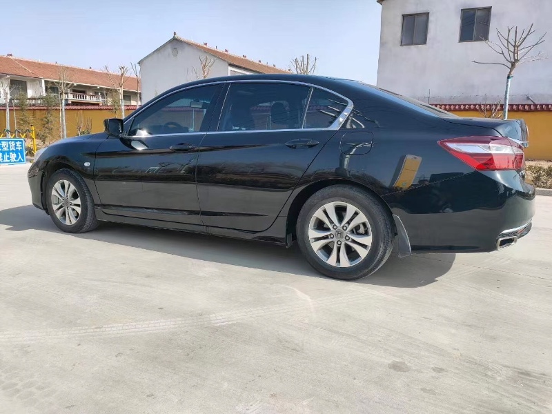 淄博17年本田雅阁7