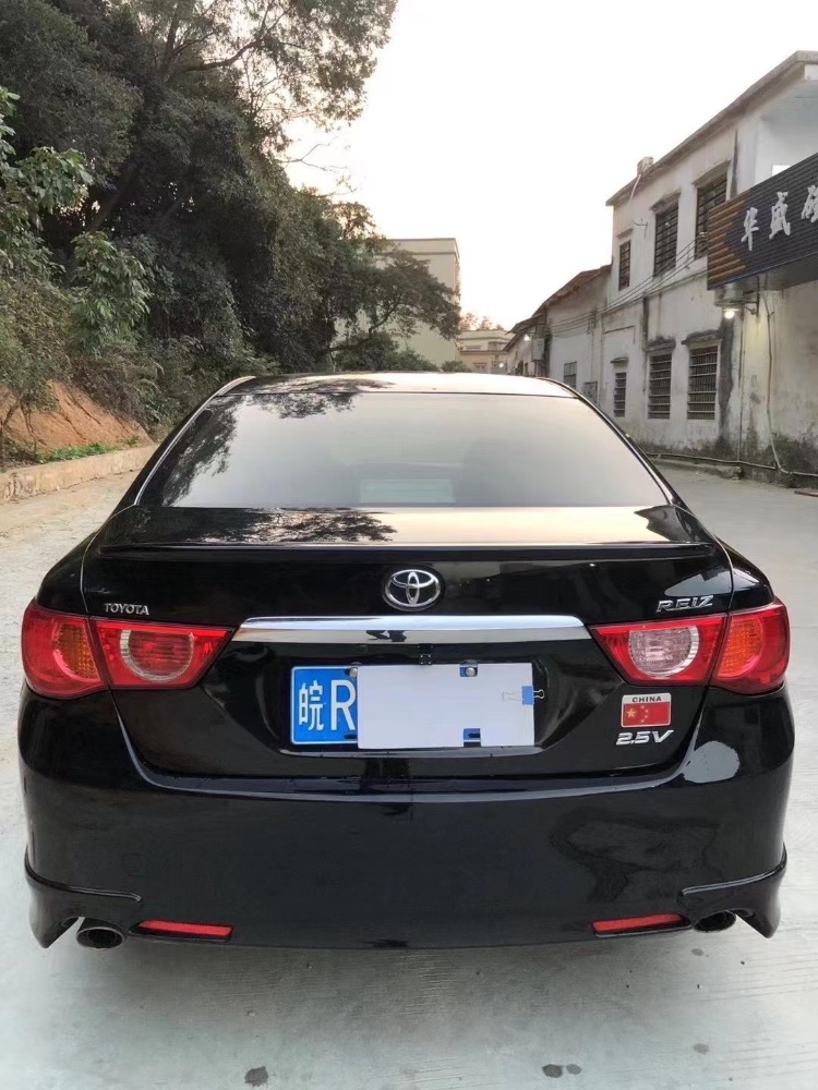 江门12年丰田锐志7